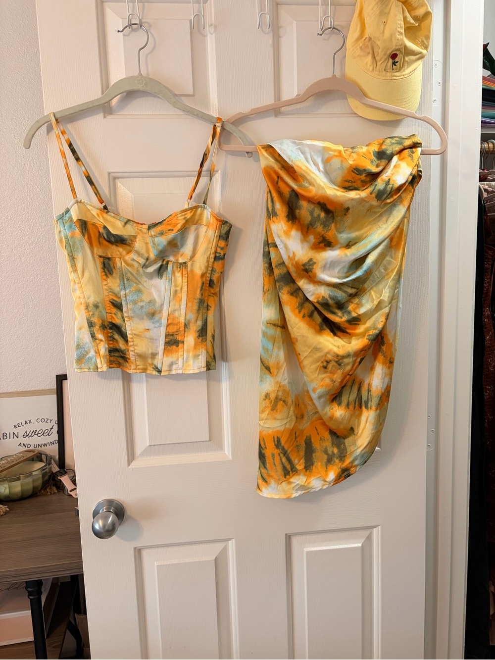 PrettyLittleThing Yellow & Green Tie-Dye Satin Asymmetrical Midi Skirt